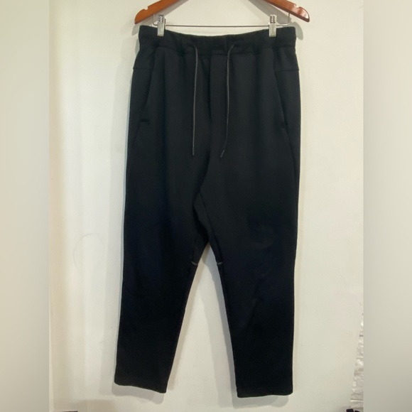 🍾🥂Host pick🎉Lululemon M  Syntech black mens pants 27.5” inseam - Picture 9 of 16
